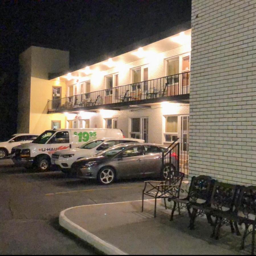 Traveller'S Motel Parry Sound Dış mekan fotoğraf