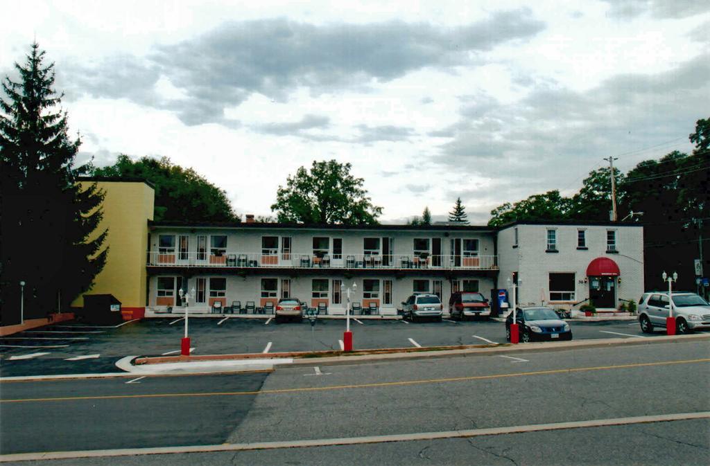 Traveller'S Motel Parry Sound Dış mekan fotoğraf